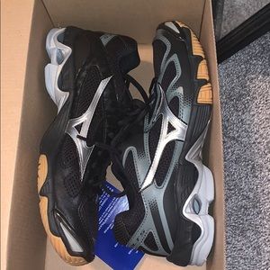 Mizuno Wave Bolt 5 Volleyball shoes